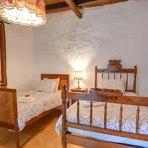 https://casa-rural-tamia.in-canary-islands.com