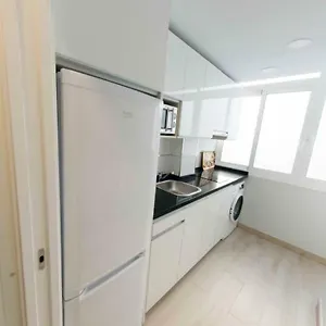 https://luxury-and-cozy-apartment-malaga.1costadelsol.com